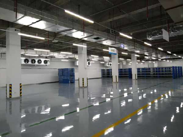 建造中大型醫(yī)用冷庫(kù)濕度多少才正常？費(fèi)用安裝價(jià)格是多少？